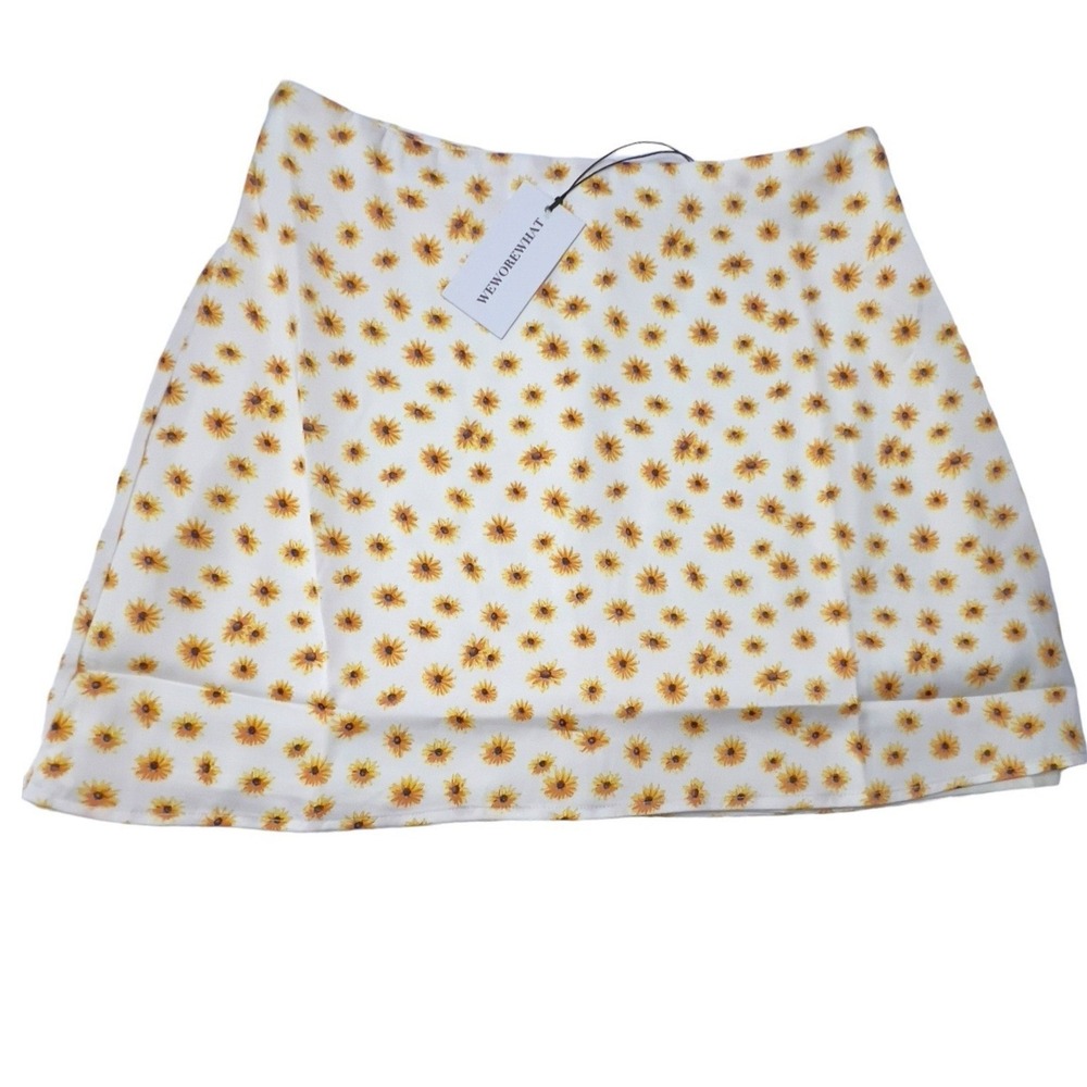 Revolve WEWOREWHAT Womens Mini Slip Skirt Ditsy Daisies Ivory Medium Cottagecore